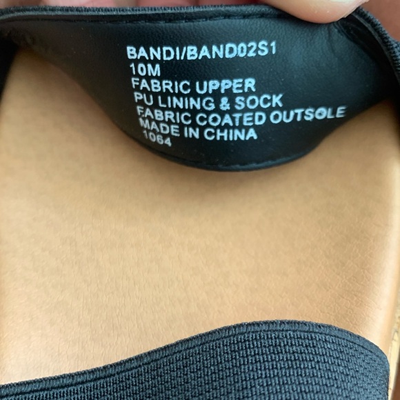 NWOB Steve Madden sandals - Picture 5 of 5